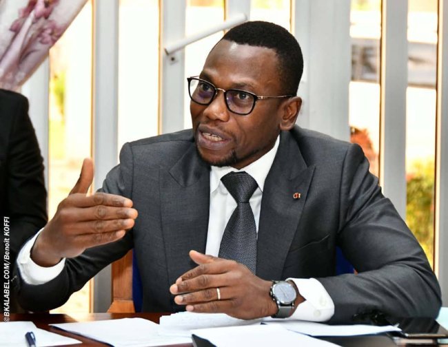 WhatsApp-Image-2026-06-11-at-05.41.39 Application de la péridurale obstétricale au Bénin : Une avancée médicale pour les femmes